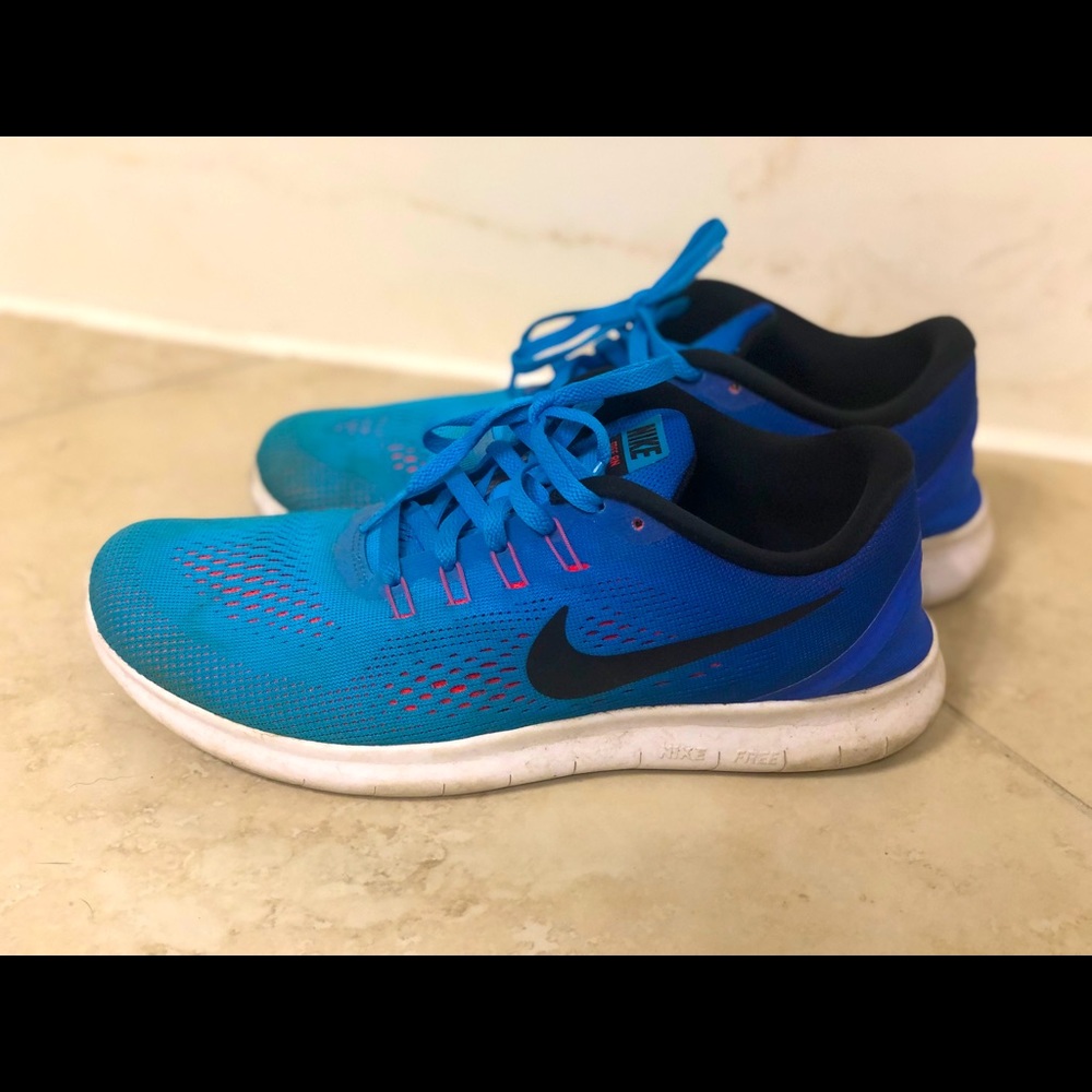Nike Free Running Shoe